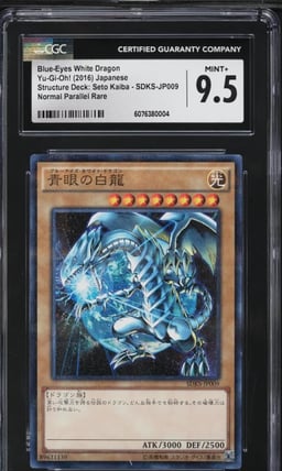 2016 Yu-Gi-Oh! Japanese SD Seto Kaiba Blue-Eyes White Dragon #SDKS-JP009 CGC 9.5