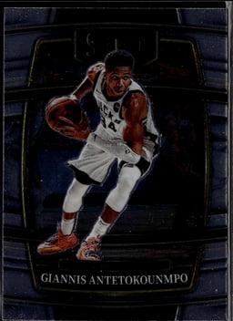2021 Giannis Antetokounmpo #35 Select