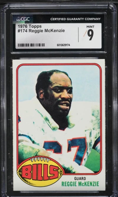 1976 Topps Football Reggie McKenzie #174 CGC 9 MINT