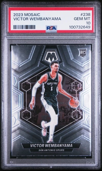 2023 PANINI MOSAIC #238 VICTOR W