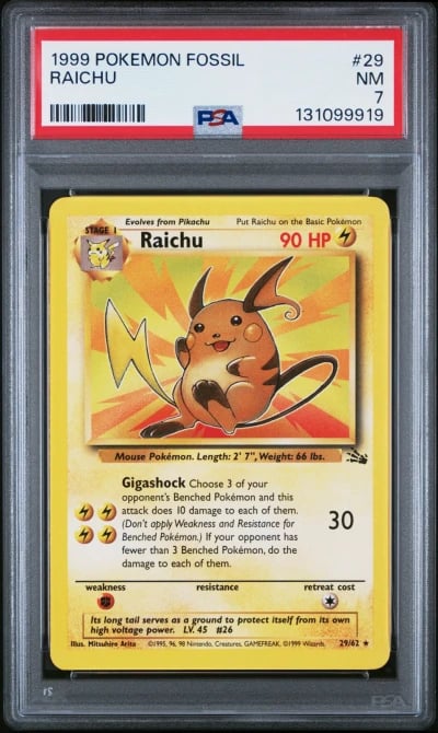 1999 POKEMON FOSSIL #29 RAICHU PSA 7