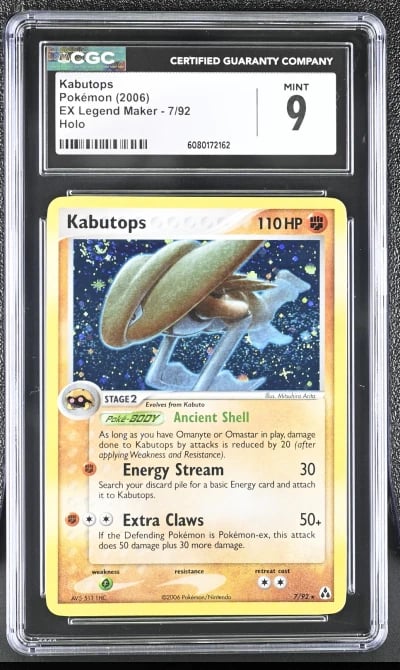 CGC 9 MINT Kabutops 2006 EX Legend Maker 7/92 Holo SWIRL Pokemon Card
