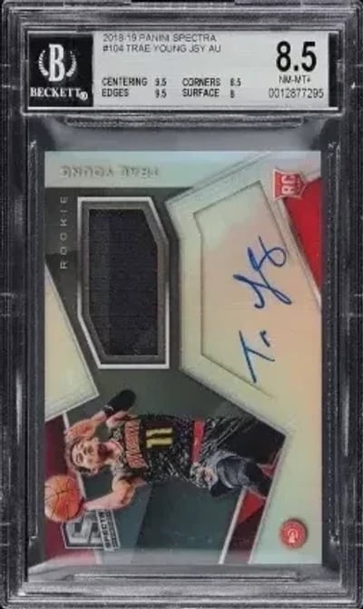 2018 Panini Spectra Trae Young ROOKIE PATCH AUTO /299 #104 BGS 8.5 NM-MT+